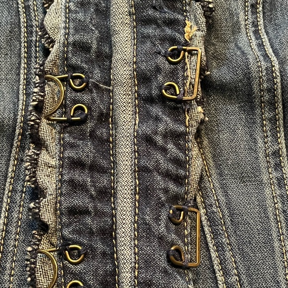 Jean vest size large - Picture 4 of 11